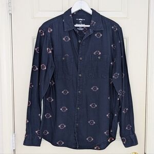VTG Urban‎ Pipeline Ultimate Flannel Shirt Navy Aztec Native American Print M